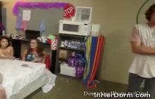 College bitch sucked dick in front of her friends